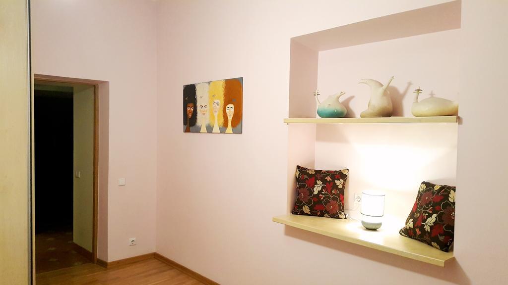 Great Apartment Near Town Hall فيلنيوس المظهر الخارجي الصورة